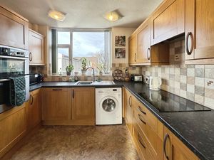 Photo 5- click for photo gallery